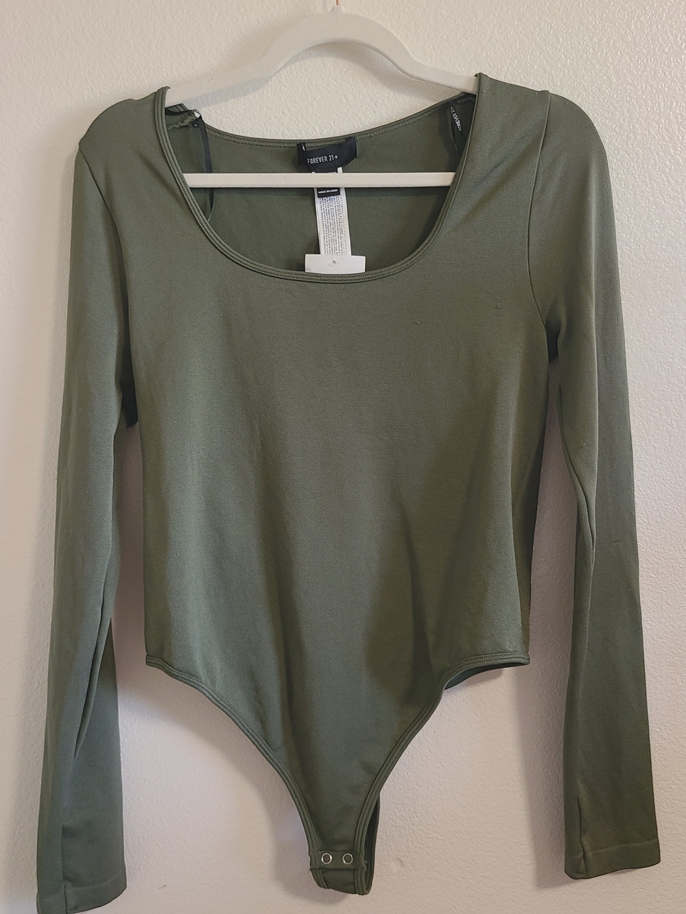 Forever 21 Olive Green Scoop Neck Long Sleeve Bodysuit